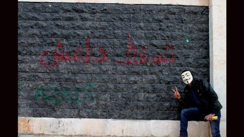 غرافيتي على جدران حلب. المصدر: صفحة الناشط غيفارا نبي وتم التأكد منها