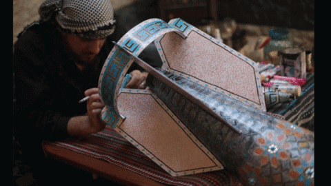 Abu al-Fawz working on a rocket shell. Source: the artist's facebook page