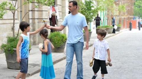 Photo of Bashar al-Assad with his children in 2010, published on the 2014 electoral campaign's facebook page