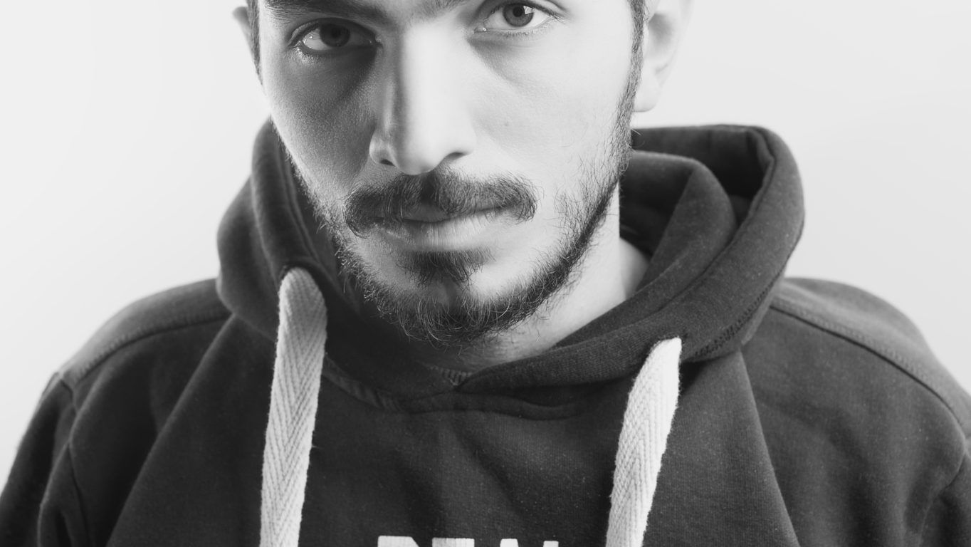 محمد أبو حجر. خاص حكاية ما انحكت.