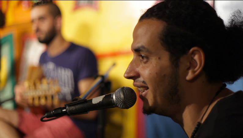 أحد أعضاء فرقة مزاج، أحمد نيعو. خاص حكاية ما انحكت.